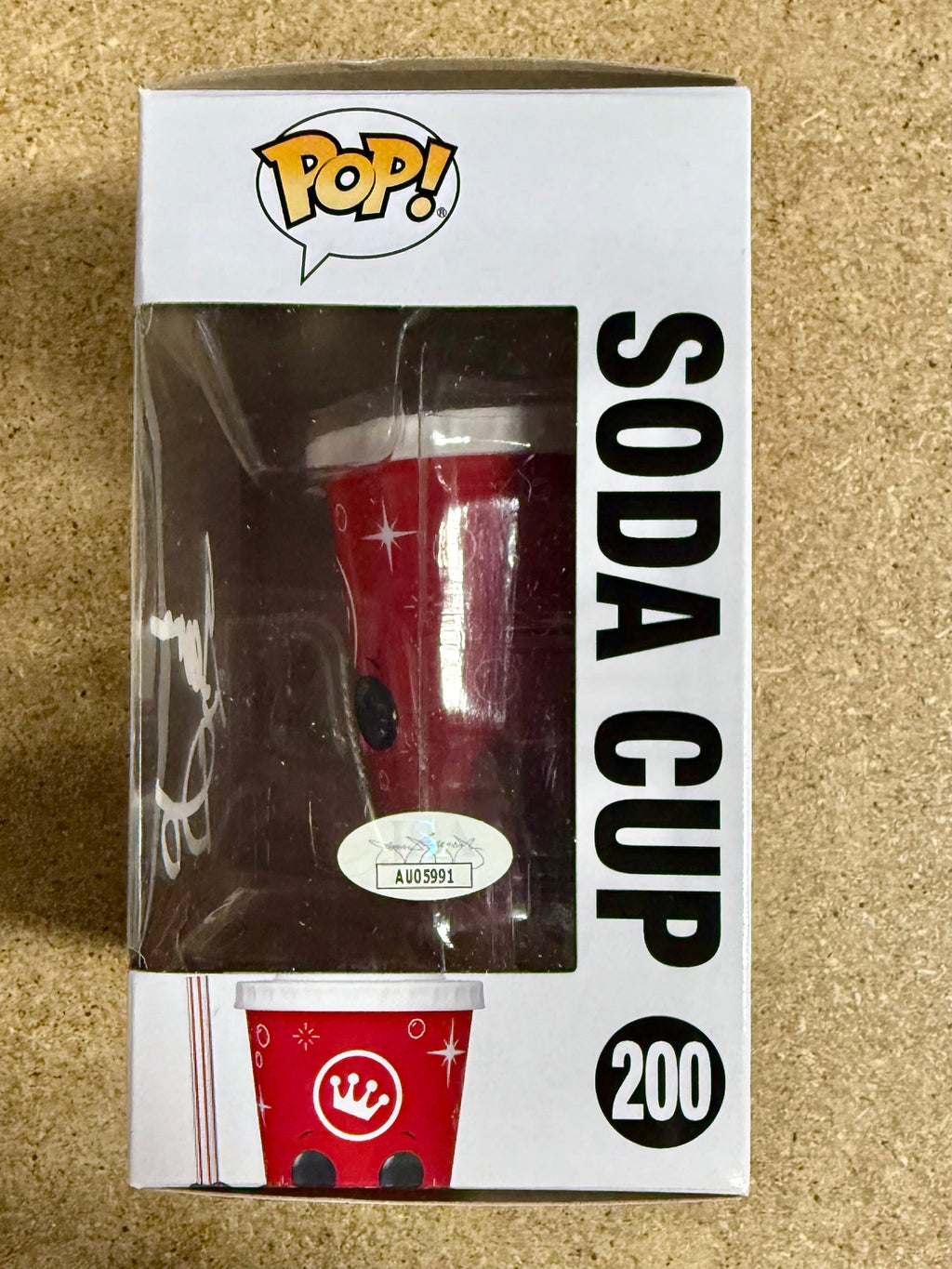 Geena Davis Signed Funko Pop! Movie Theaters Soda Cup #200 With JSA COA