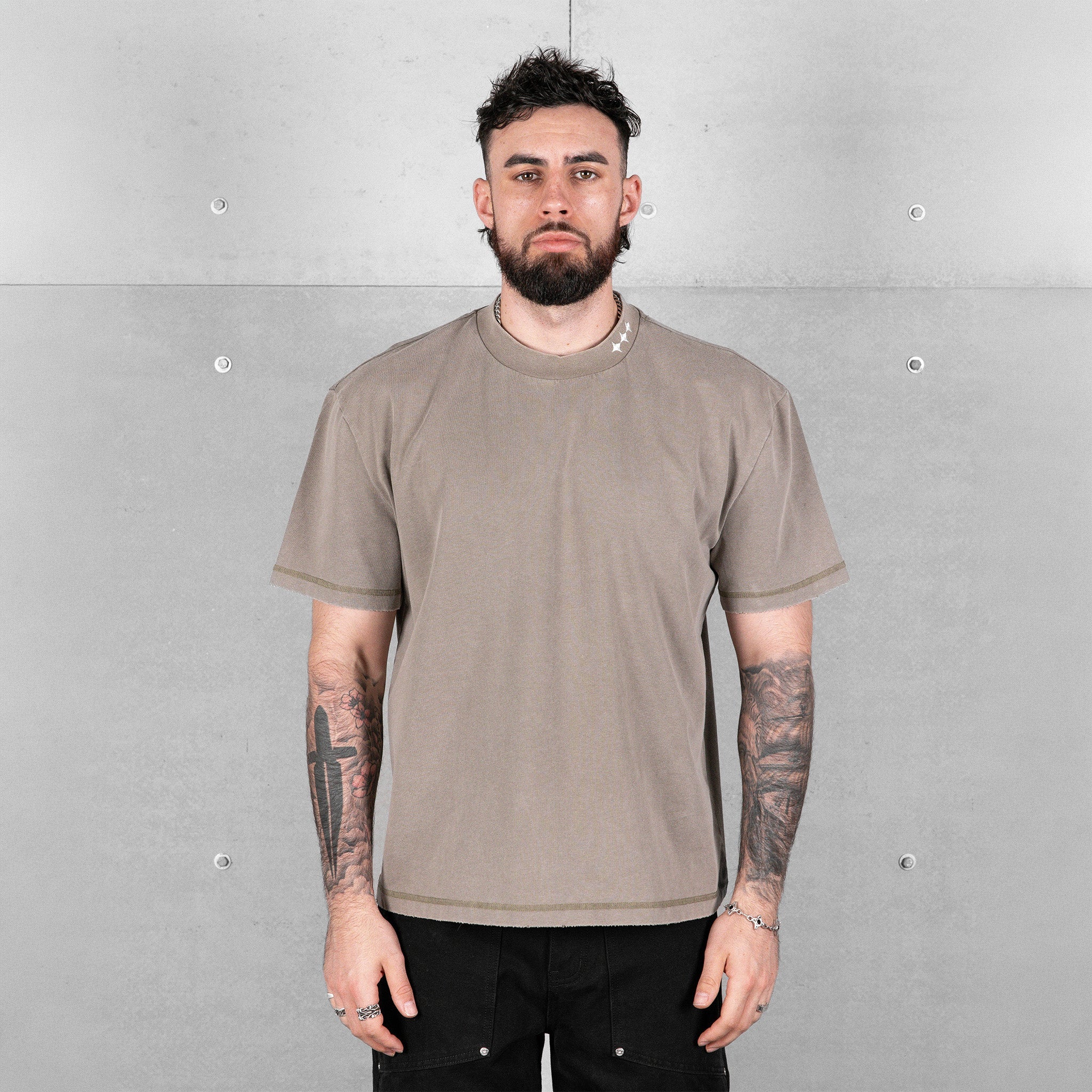 Commons Uniform Tee Washed Forrest